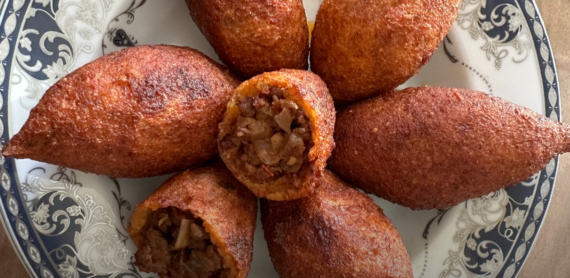 İçli Köfte (2 pieces)  (13)