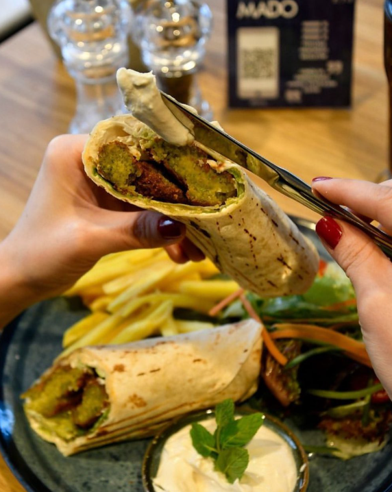  Mado Falafel Wrap (51)