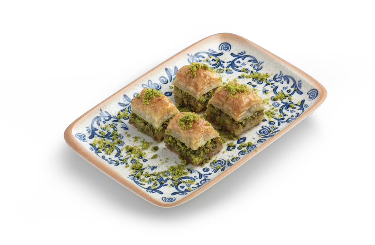 Classic Pistachio Baklava (4 Pieces)