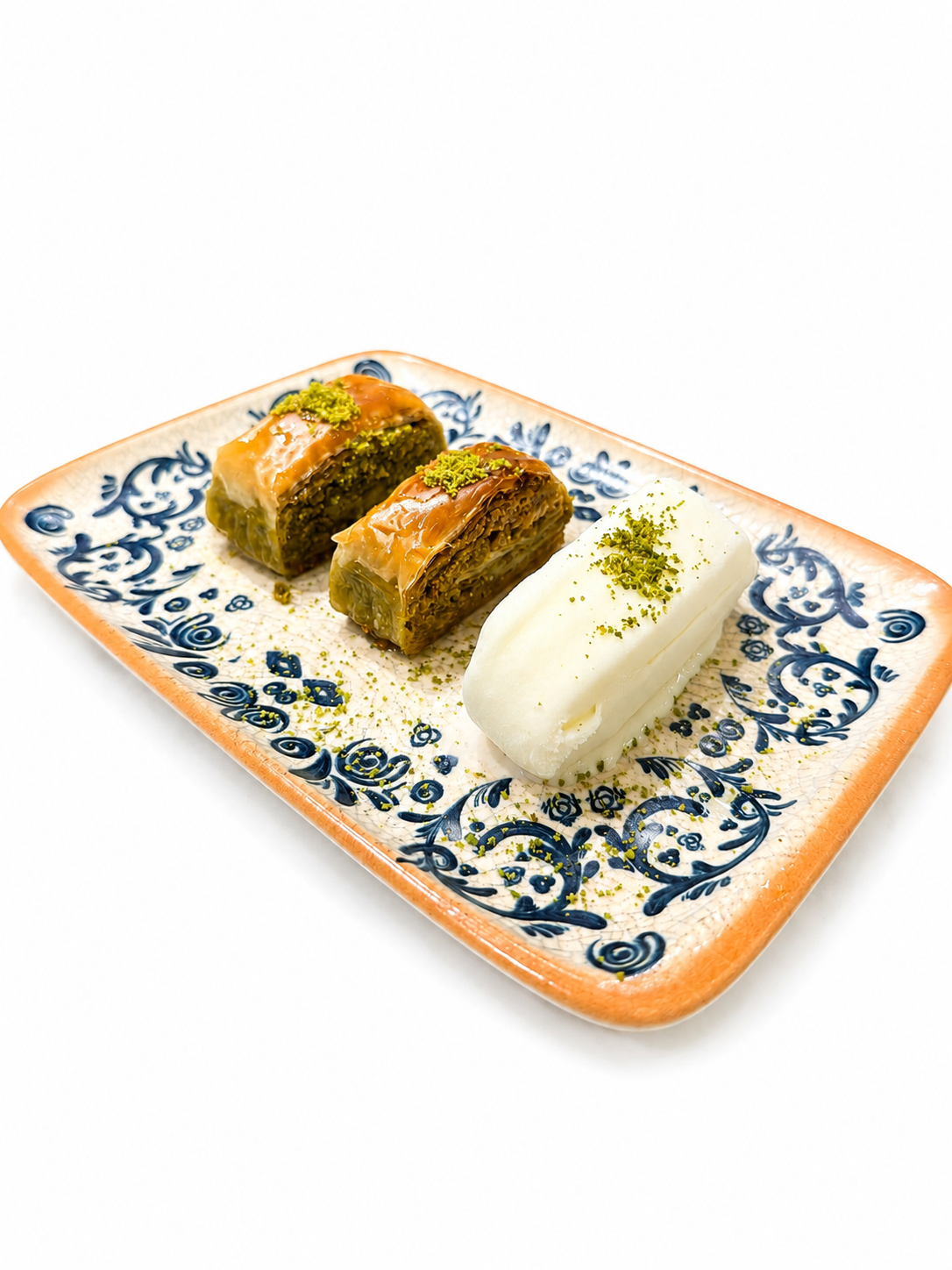 Firuze Baklava with Sliced Maraş Ice Cream